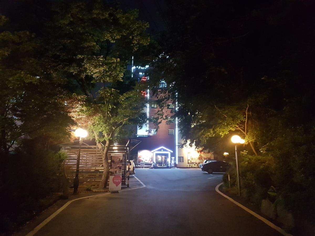Garden Hotel Uijeongbu Zewnętrze zdjęcie